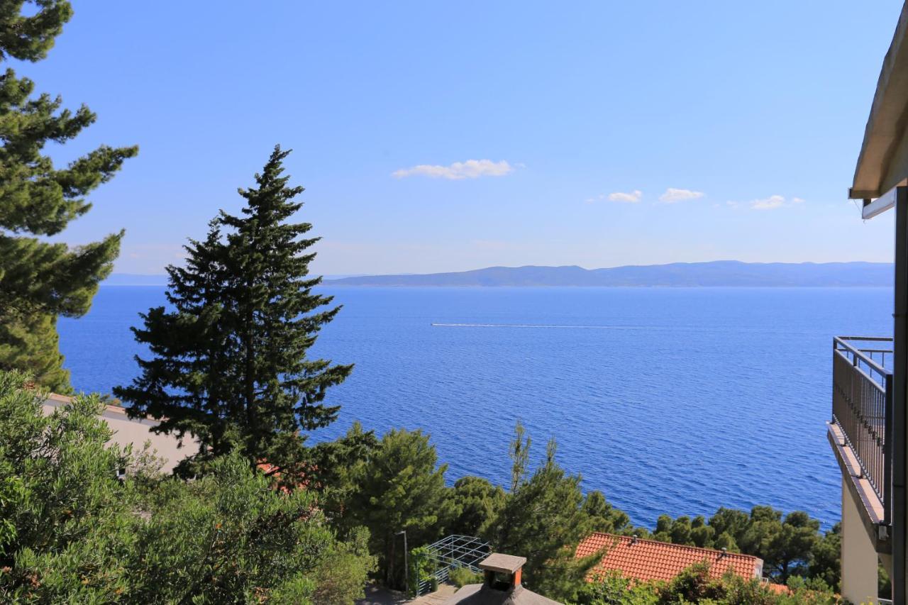 Apartments With A Parking Space Brela, Makarska - 6043 ภายนอก รูปภาพ