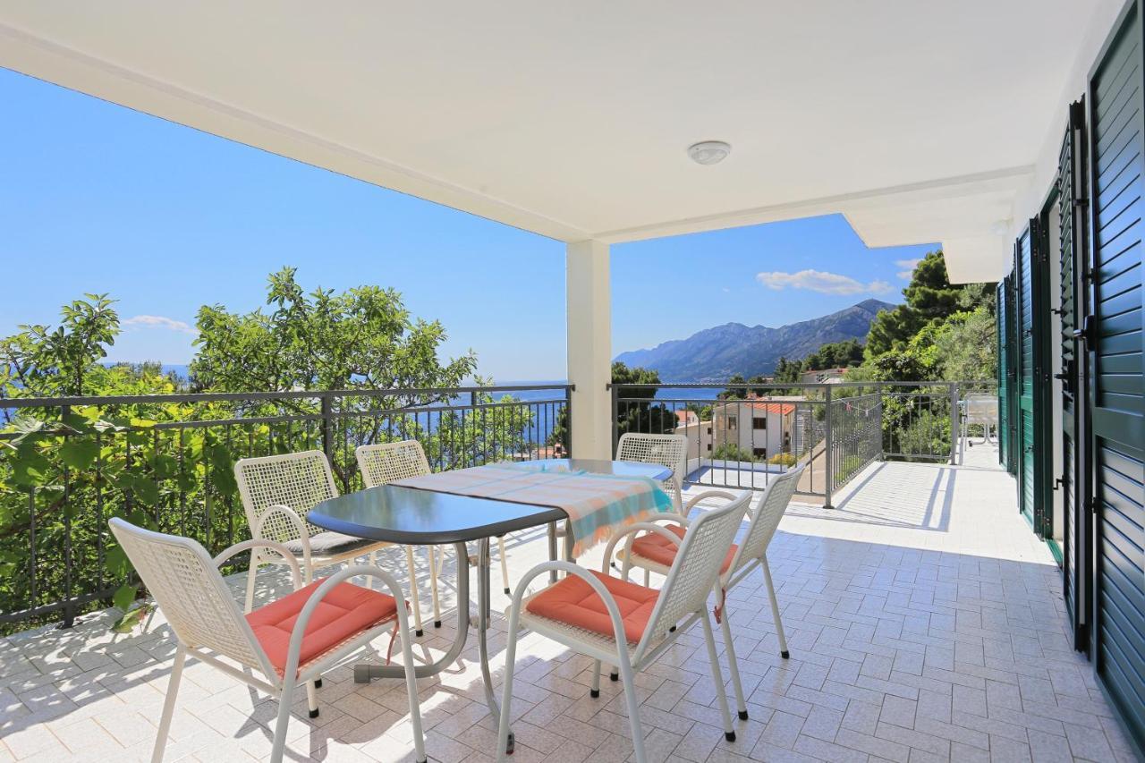 Apartments With A Parking Space Brela, Makarska - 6043 ภายนอก รูปภาพ