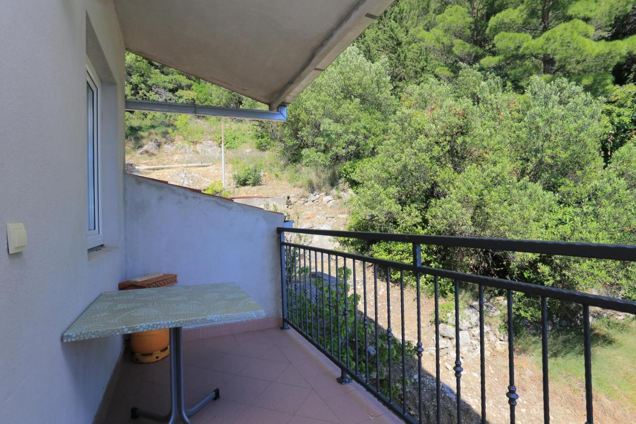 Apartments With A Parking Space Brela, Makarska - 6043 ภายนอก รูปภาพ